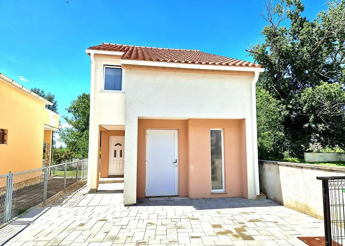 Valerie Lägenhet Nin